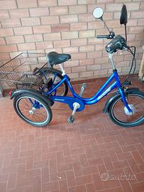 Triciclo elettrico
