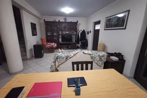 Villetta a schiera di 215 m² con più di 5 locali e