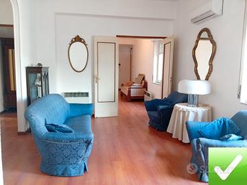 Appartamento Arredato Panoramico Via Marina