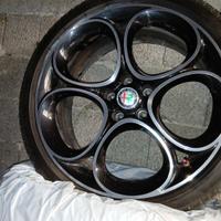 Cerchi da 19 per alfa giulia+pneumatic(leggi bene)