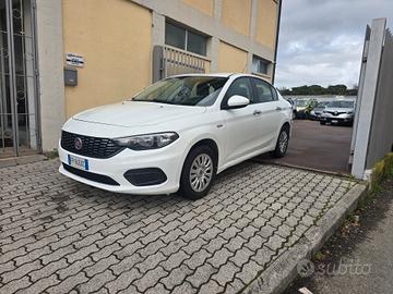 Fiat Tipo 1.3 Mjt 4 porte Pop