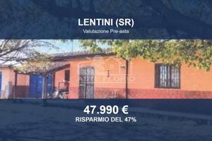 Immobile in asta di 174 m² con più di 5 locali a L