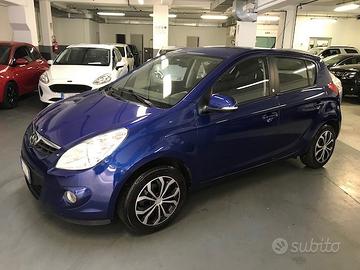 Hyundai i20 1.2 5p. Comfort / BENZINA / POCHI KM