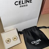 Orecchini iconici firmati Celine Paris