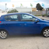 HYUNDAI i20 1.4 CRDi 5porte KW55.5POSTI2012