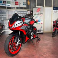 Aprilia Tuono 660 tenuta da amatore