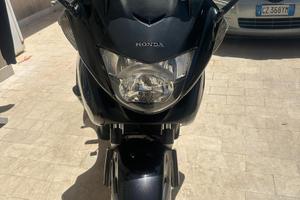 HONDA DEUVILLE 700 ABS