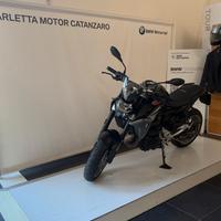 BMW F 900 R -2023