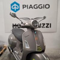 Piaggio Vespa 125 GTS Super
