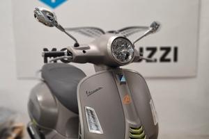 Piaggio Vespa 125 GTS Super