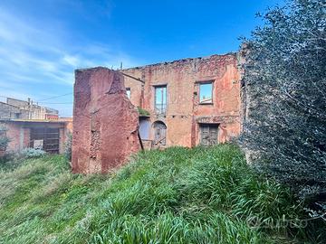 Terreno edificabile con unità abitativa - Sardara