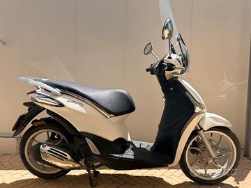 Piaggio Liberty 50 4T 2016