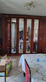 Armadio 6 ante in noce e mogano