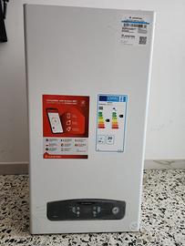 Caldaia murale Ariston Cares S 24