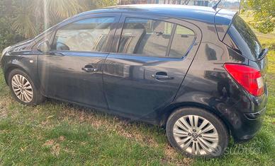 Opel Corsa 1.2 Benzina-GPL