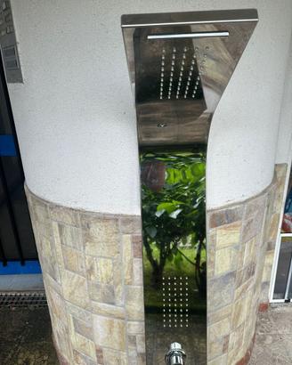 colonna doccia in acciaio termostatica