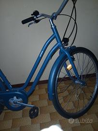 Bicicletta i  Bitwin  Elops telaio basso.