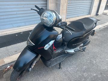 Scarabeo 300 s