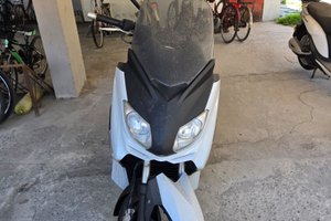 Yamaha x - max 250 bianco