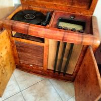 mobile radio giradischi radica anni 50