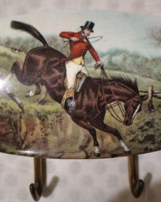 Appendiabiti Vintage in plastica e ottone vintage