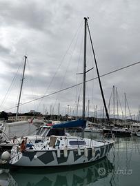 barca a vela comet 8.50