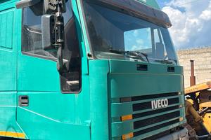 IvecoPianale  rampe idrauliche sponde in alluminio