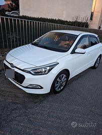 hyundai i20 1.4 crdi 90cv Fine 2015