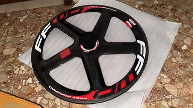 NUOVA FFWD RUOTA 5 RAZZE FULL CARBON