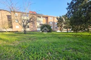 5 LOCALI A CALENZANO