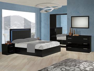 COMPLETO DI LUCI LED NEL LETTO...!