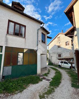 CASA DI CORTE A SEREN DEL GRAPPA