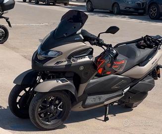 Vende Yamaha tricity 300