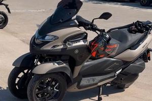 Vende Yamaha tricity 300