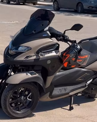 Vende Yamaha tricity 300