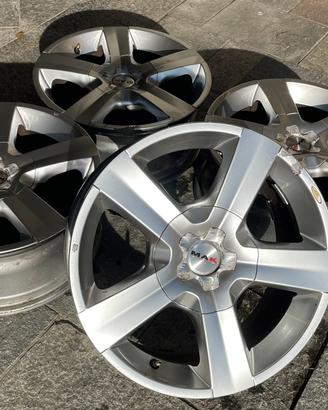 Cerchi in lega MAK 17’’ per Nissan Pahfinder