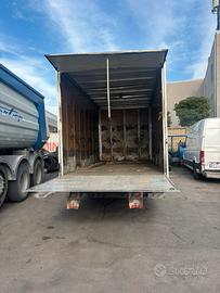 Daily iveco cassonato con sponda idraulica