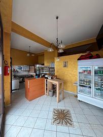 Pizzeria d'asporto avviata