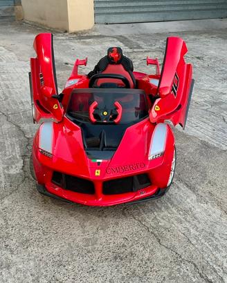 Macchina elettrica Ferrari FXXK