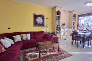 5 LOCALI A GASSINO TORINESE