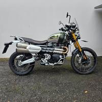 Triumph Scrambler xe 1200 serie Chrome 