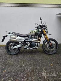 Triumph Scrambler xe 1200 serie Chrome 
