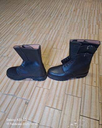 Stivaletto anfibio