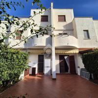 VILLA A SCHIERA CENTRALE A TARQUINIA