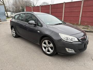 Opel astra 2012 (radiata per esportazione)