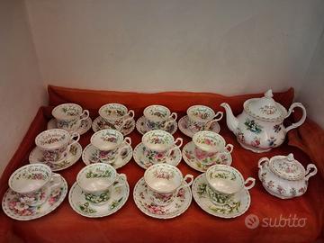 servizio da The Royal Albert Flower Of The Month 