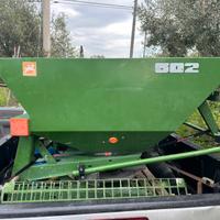 Spandiconcime nuovo Amazone