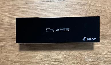 Penna stilografica Pilot Carbonesque