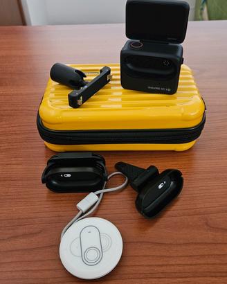 Action pod insta360 go 3s più accessori ufficiali