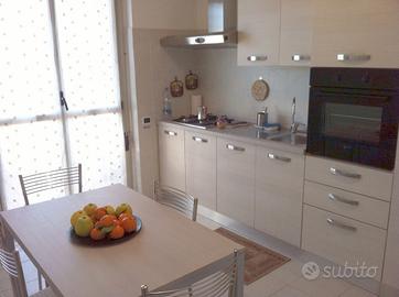 Camera latina euro 270